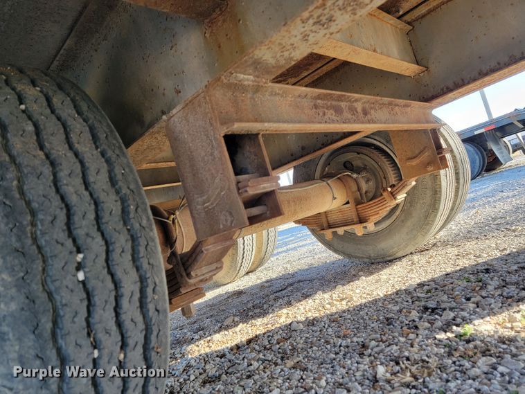 image for item KN9594 1986 Interstate  equipment trailer