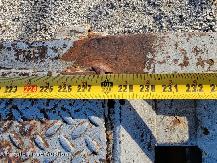 image for item KN9594 1986 Interstate  equipment trailer