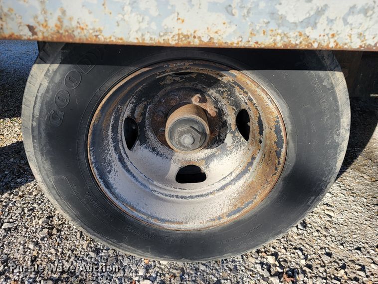 image for item KN9594 1986 Interstate  equipment trailer