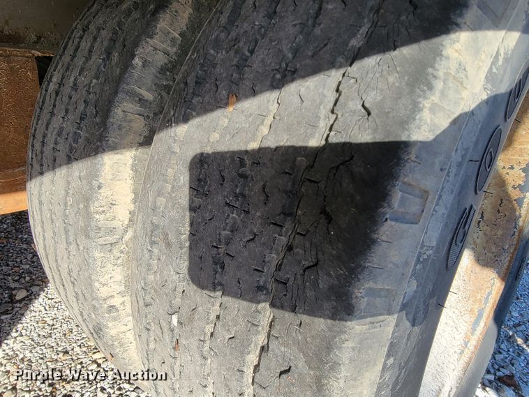 image for item KN9594 1986 Interstate  equipment trailer