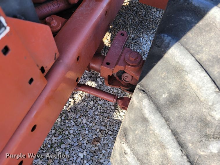 image for item KN9595 1997 Ditch Witch 3500  trencher