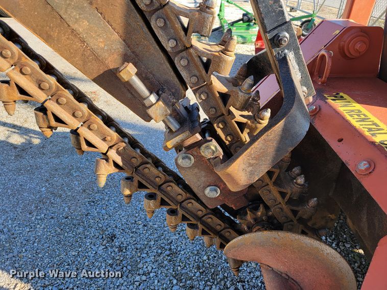 image for item KN9595 1997 Ditch Witch 3500  trencher
