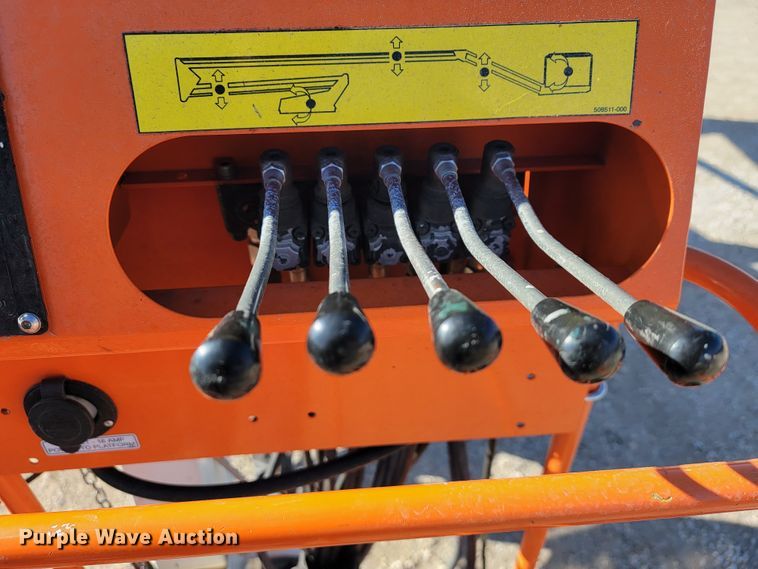 image for item KN9596 2017 Snorkel TL37J  boom lift