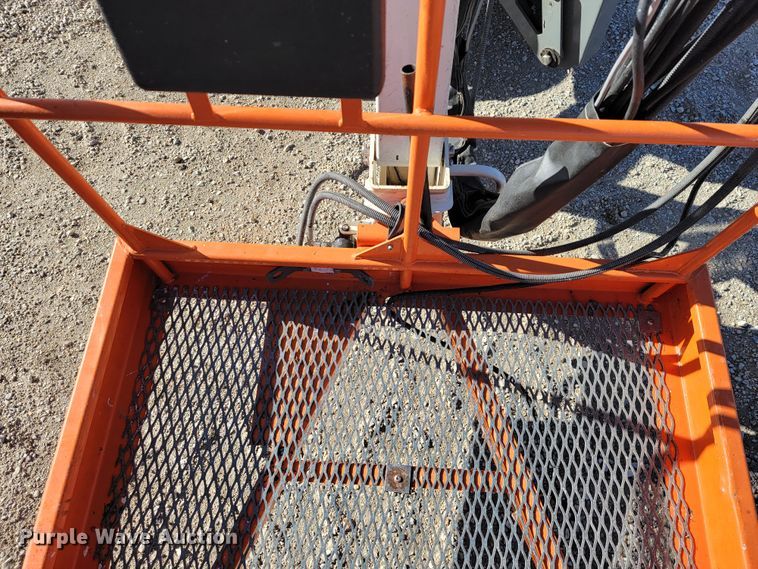 image for item KN9596 2017 Snorkel TL37J  boom lift