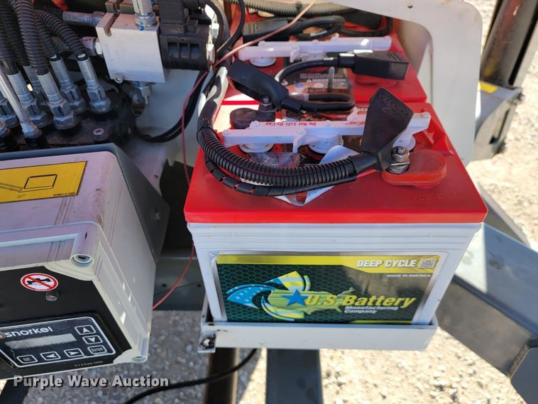 image for item KN9596 2017 Snorkel TL37J  boom lift