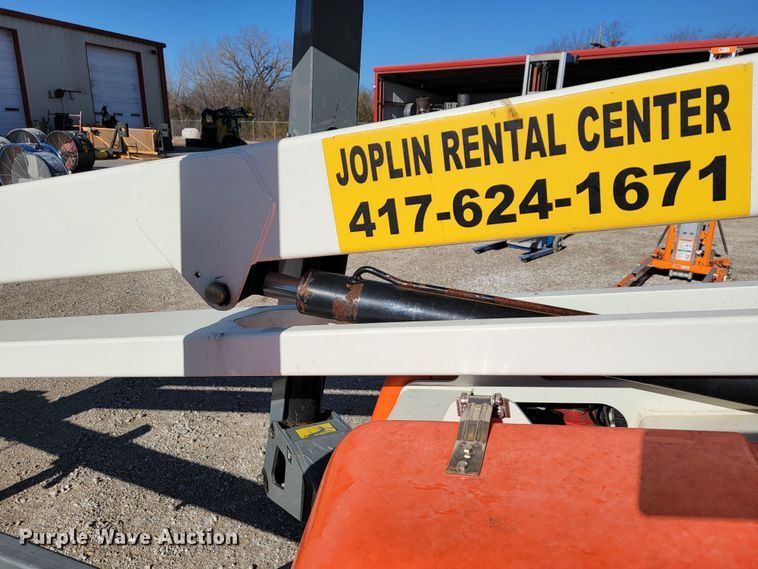 image for item KN9596 2017 Snorkel TL37J  boom lift
