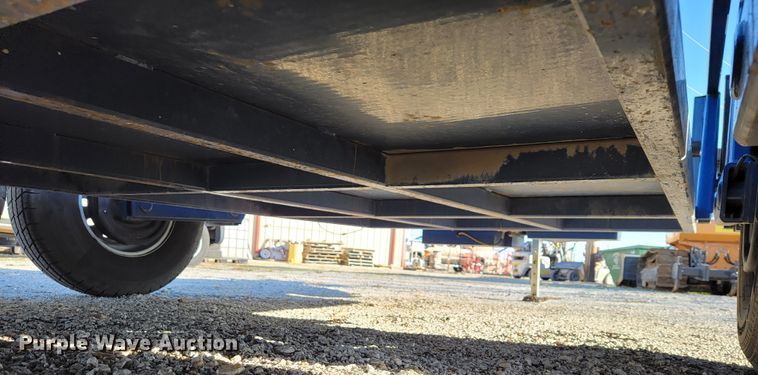 image for item KN9598 2019 Air Tow  utility trailer