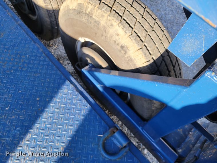 image for item KN9598 2019 Air Tow  utility trailer