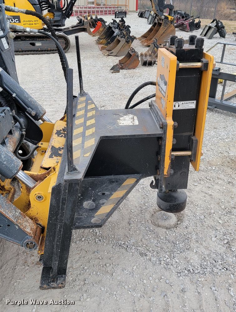 image for item KN9613 Montana skid steer post driver