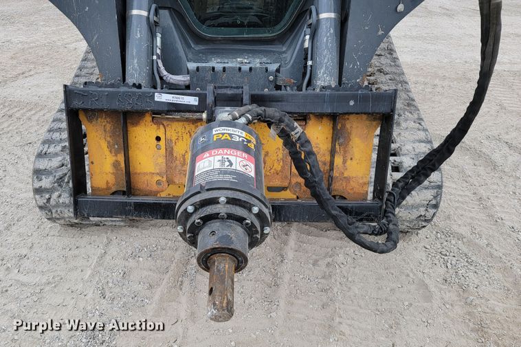 John Deere PA30B skid steer post hole auger in Joplin, MO Item KN9615