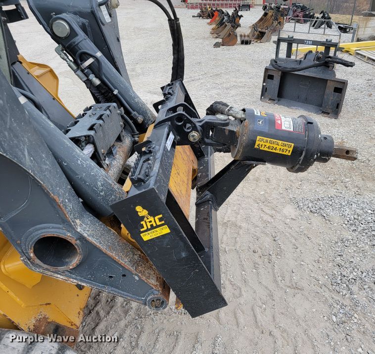 John Deere PA30B skid steer post hole auger in Joplin, MO Item KN9615