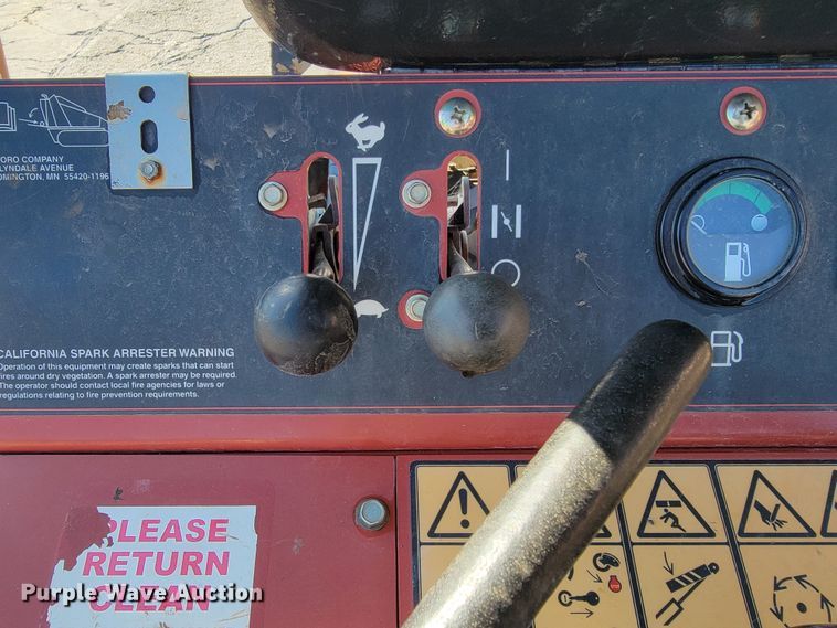 image for item KN9617 2016 Toro TX427  compact utility loader