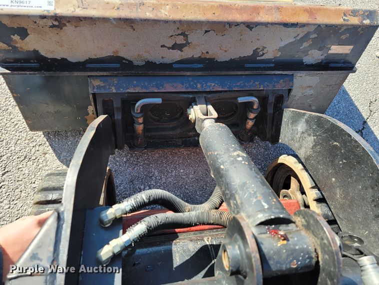 image for item KN9617 2016 Toro TX427  compact utility loader