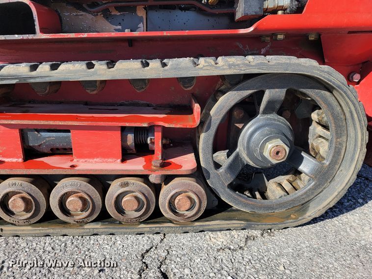 image for item KN9617 2016 Toro TX427  compact utility loader