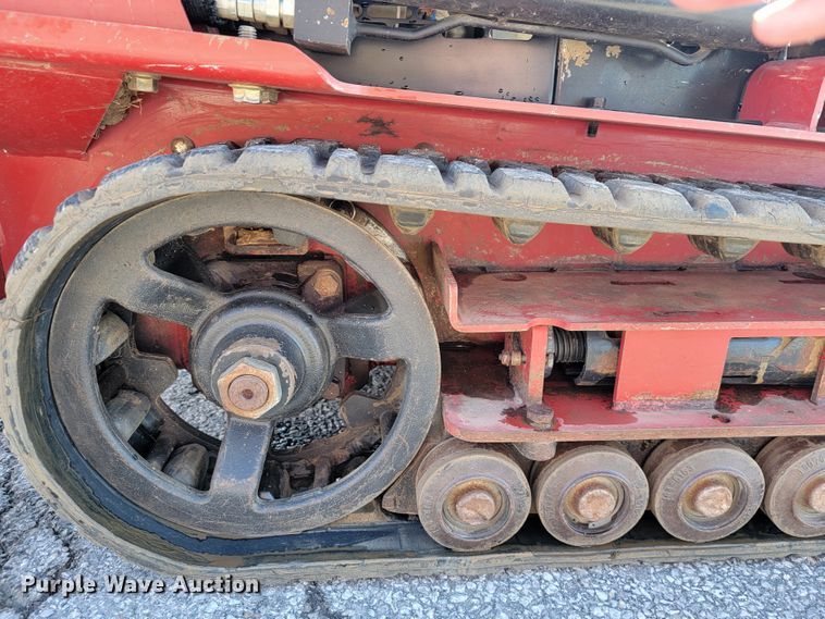 image for item KN9617 2016 Toro TX427  compact utility loader