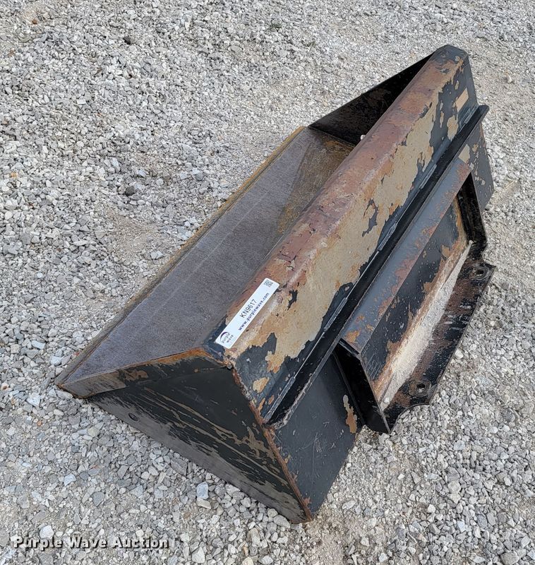 image for item KN9617 2016 Toro TX427  compact utility loader