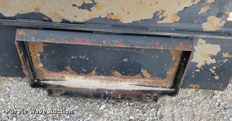 image for item KN9617 2016 Toro TX427  compact utility loader