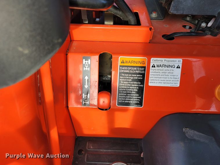 image for item KN9625 2020 Kubota B26  MFWD tractor