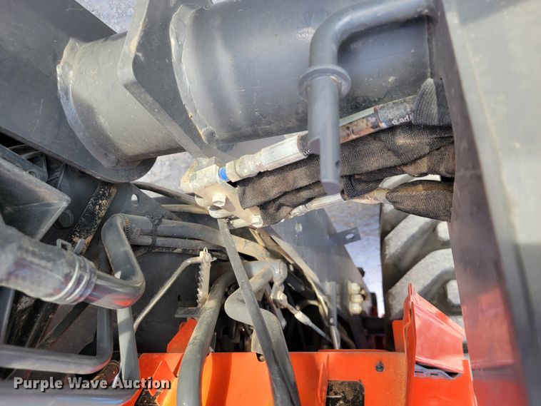 image for item KN9625 2020 Kubota B26  MFWD tractor