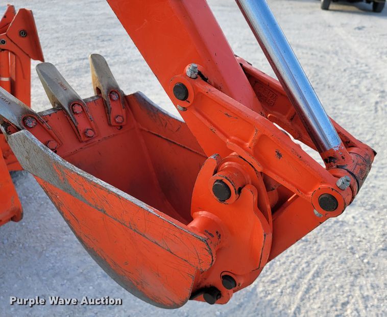 image for item KN9625 2020 Kubota B26  MFWD tractor