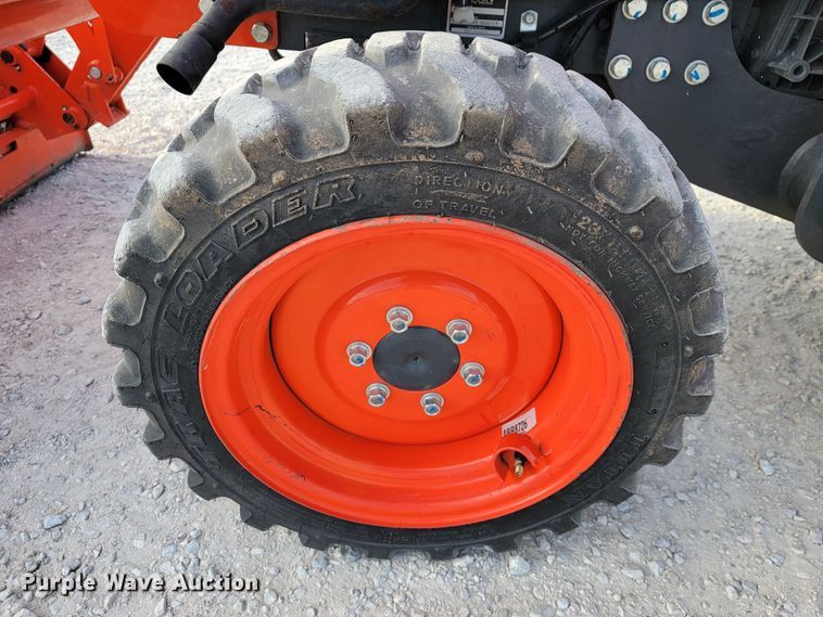 image for item KN9625 2020 Kubota B26  MFWD tractor