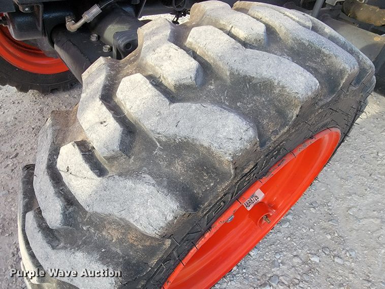 image for item KN9625 2020 Kubota B26  MFWD tractor