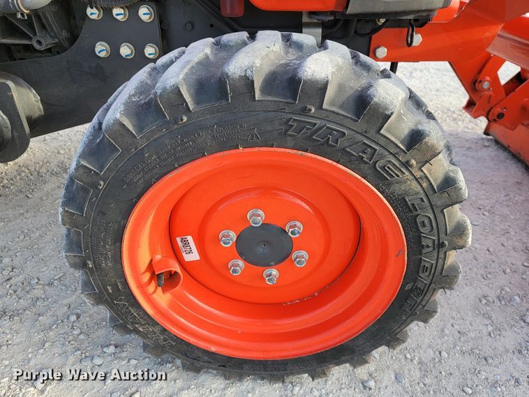 image for item KN9625 2020 Kubota B26  MFWD tractor