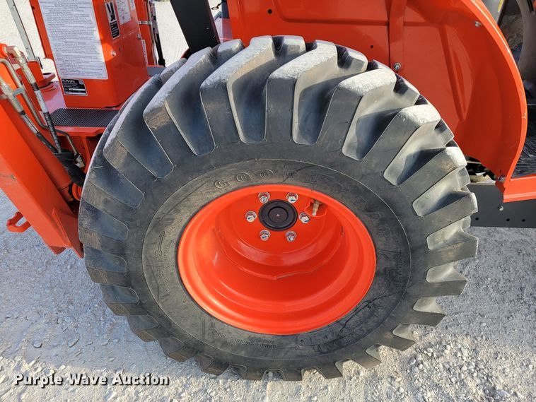 image for item KN9625 2020 Kubota B26  MFWD tractor