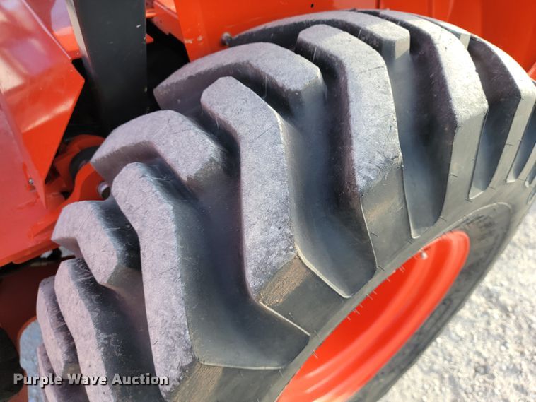 image for item KN9625 2020 Kubota B26  MFWD tractor