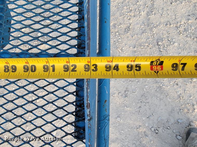 image for item KN9626 2001 Genie S-60  boom lift