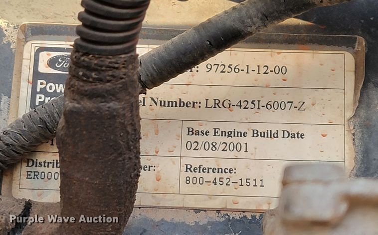 image for item KN9626 2001 Genie S-60  boom lift