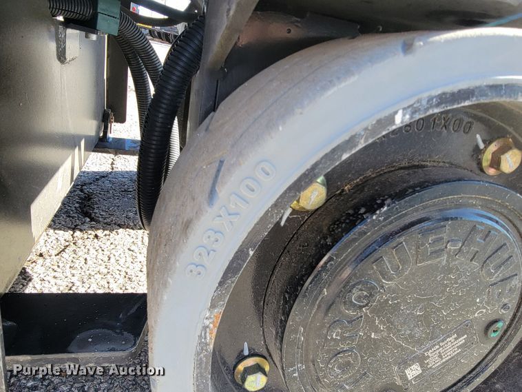 image for item KN9651 2021 Zoomlion ZS1930DC  scissor lift