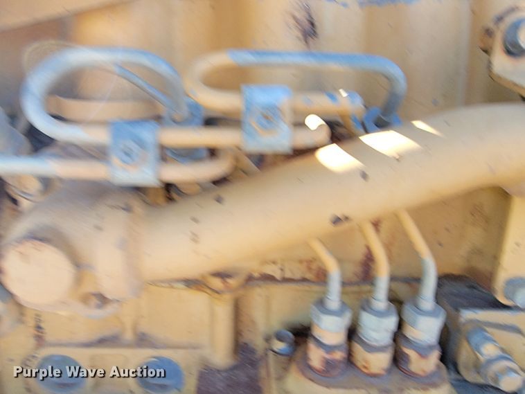 image for item KN9678 Neal DM6000  paver