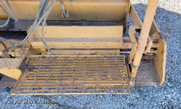 image for item KN9678 Neal DM6000  paver