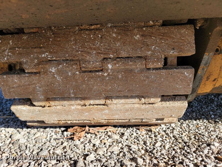 image for item KN9678 Neal DM6000  paver