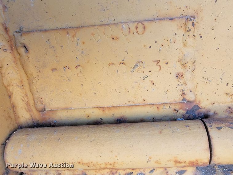 image for item KN9678 Neal DM6000  paver