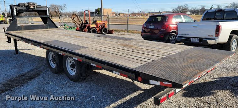 image for item KN9679 2016 PJ  tilt deck equipment trailer