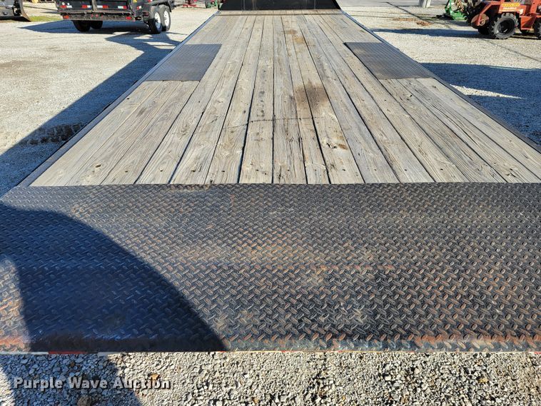 image for item KN9679 2016 PJ  tilt deck equipment trailer