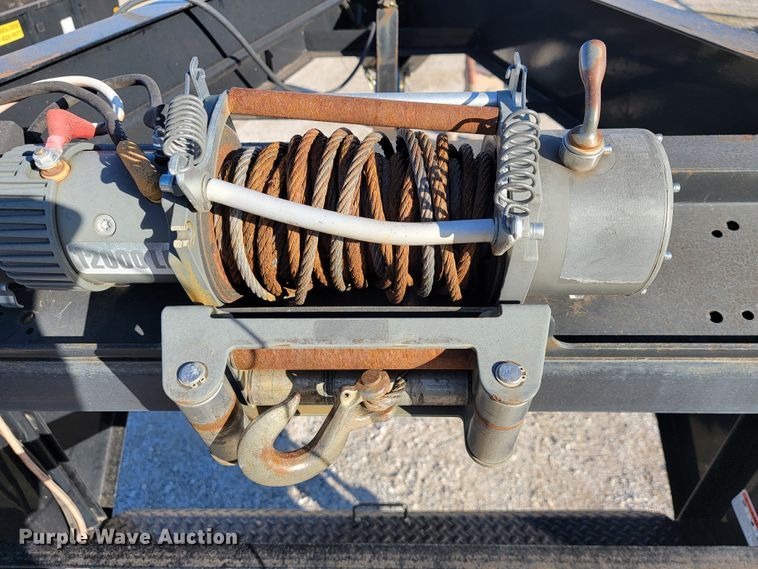 image for item KN9679 2016 PJ  tilt deck equipment trailer