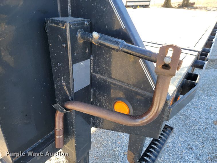 image for item KN9679 2016 PJ  tilt deck equipment trailer