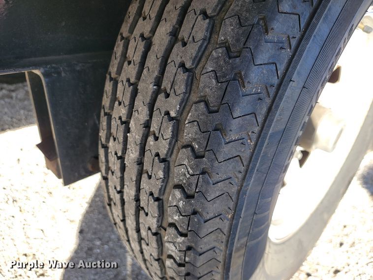 image for item KN9679 2016 PJ  tilt deck equipment trailer