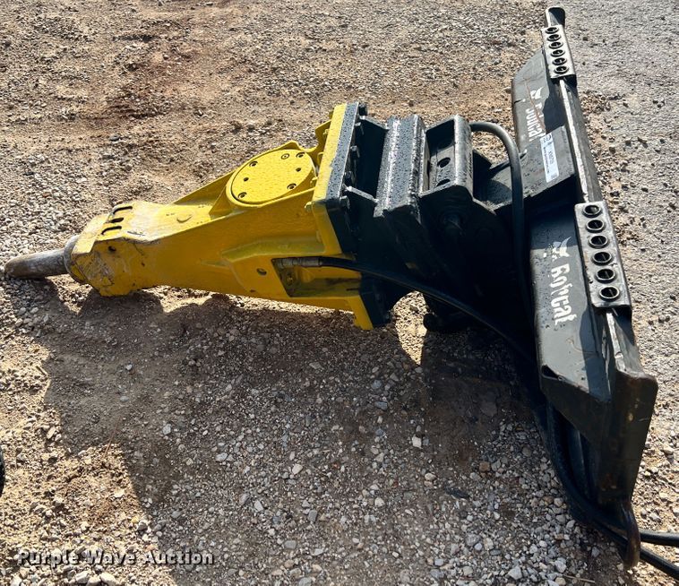 image for item KN9709 2012 Atlas Copco SBC410  breaker