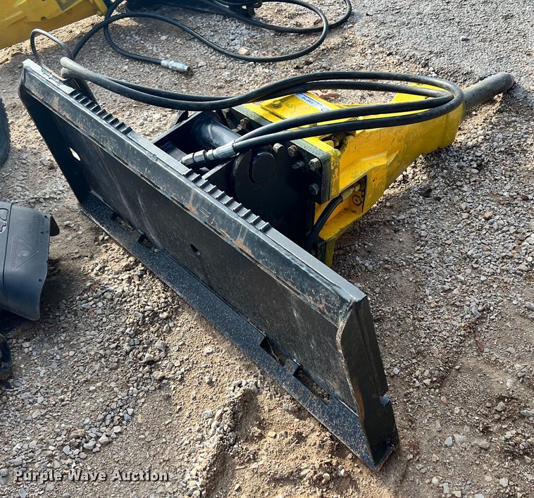 image for item KN9710 2012 Atlas Copco SBC410  breaker