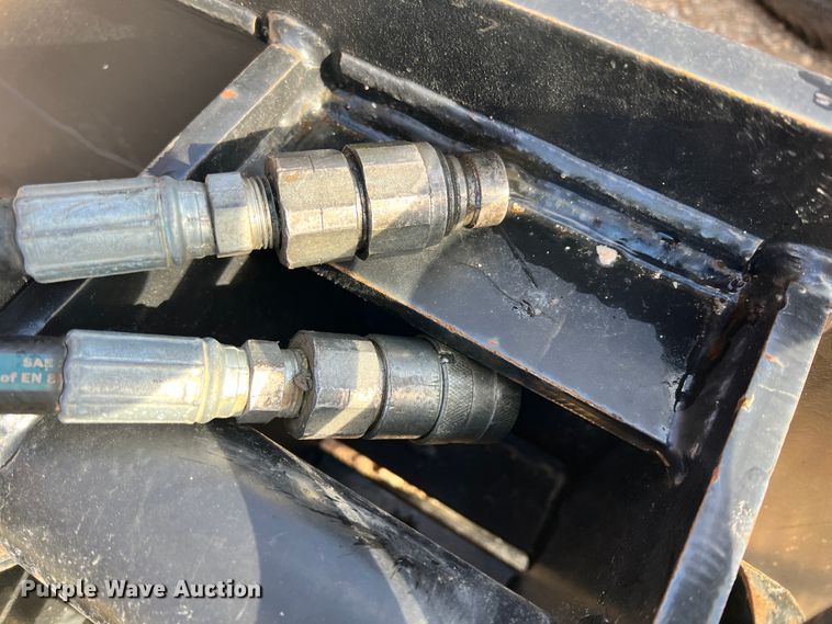 image for item KN9710 2012 Atlas Copco SBC410  breaker