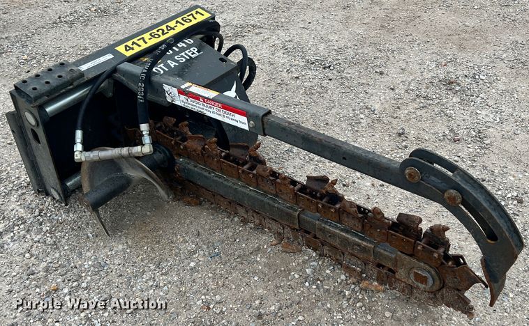 image for item KN9713 2019 Bobcat LT113  compact utility loader trencher