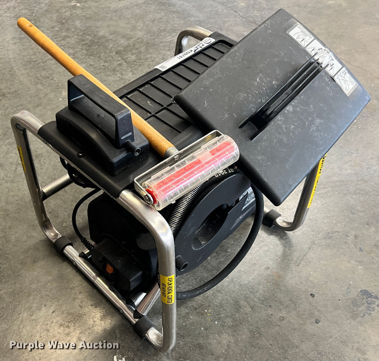 image for item KN9741 Earlex Steammaster wallpaper stripper