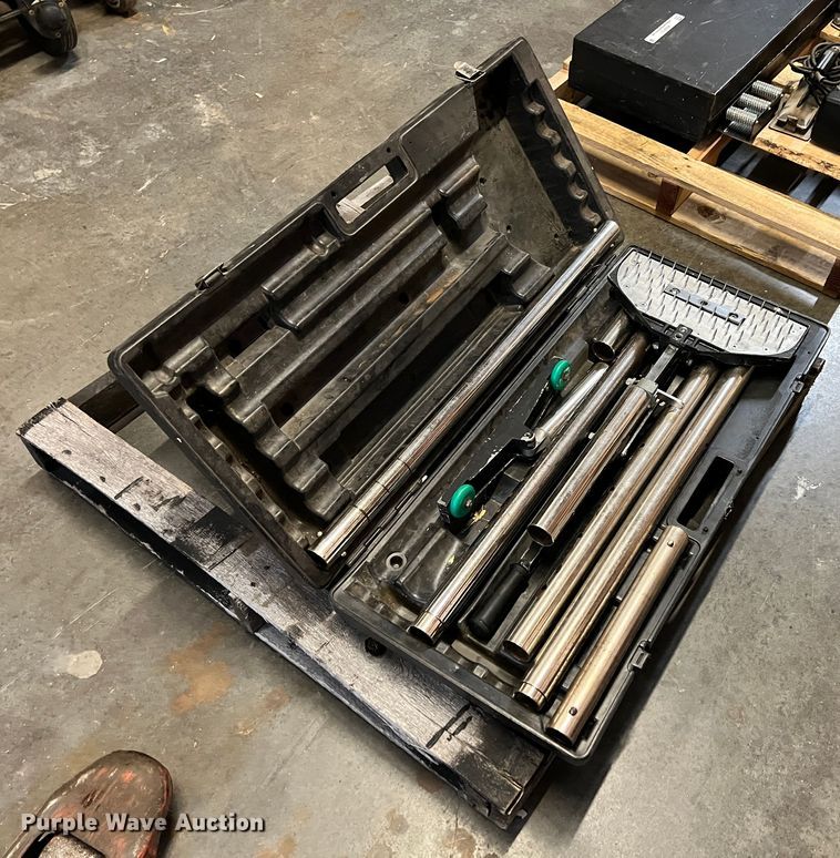 image for item KN9750 Carpet stretcher