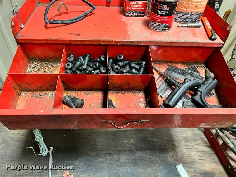 image for item KN9777 Coats 7060AX  tire machine