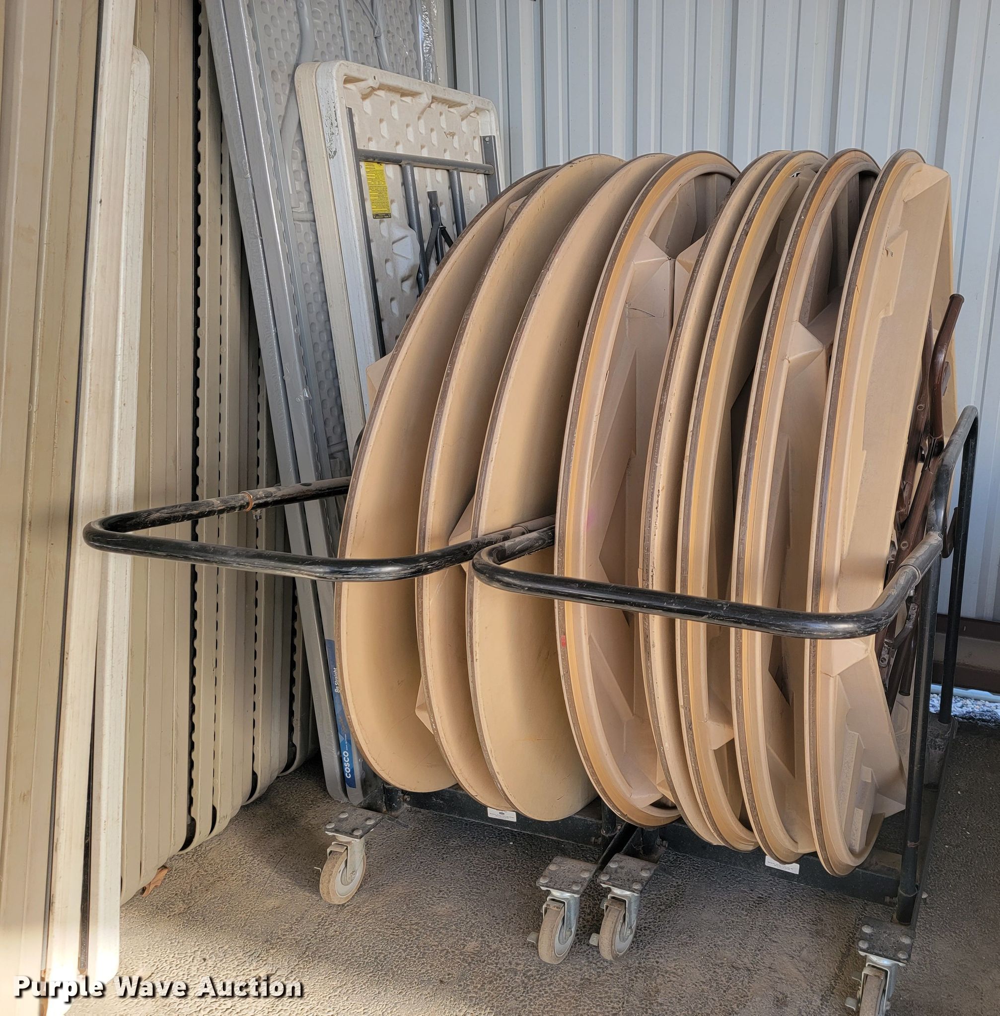 Furniture in Joplin, MO Item KN9644 sold Purple Wave