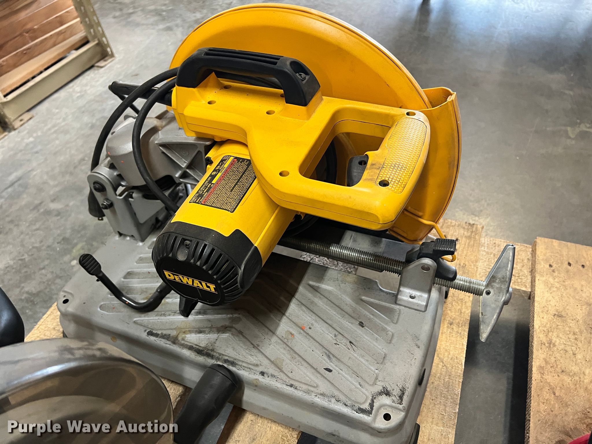 Tools in Joplin, MO Item KN9753 sold Purple Wave